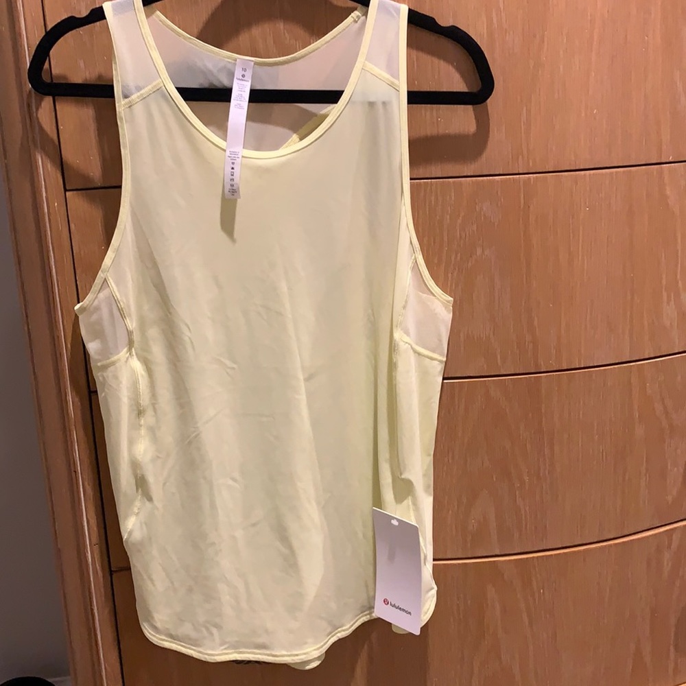 Lululemon sculpt tank II